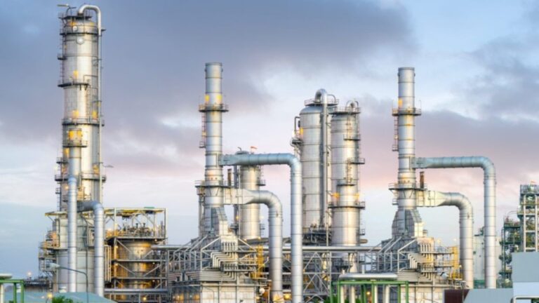 SCADA for Oil and Gas Monitoring